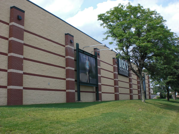 masonry retail space